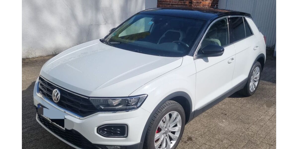 VW T-Roc 99.000 km 17.499 &euro; Duisburg 47058