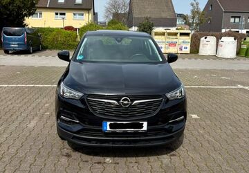 Opel Grandland (X) 49.800 km 12.000 &euro; Bottrop 46242