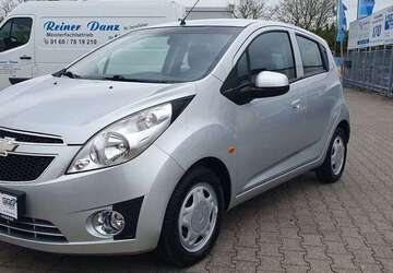 Chevrolet Spark 94.616 km 4.499 &euro; Essen 45326