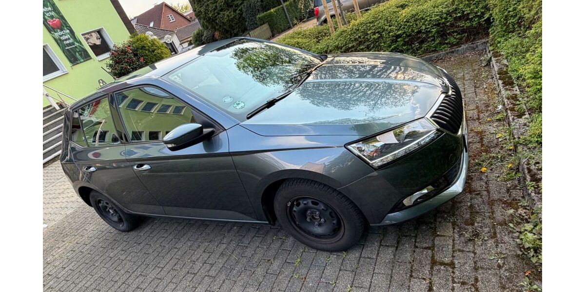 Skoda Fabia 42.000 km 11.900 &euro; Gelsenkirchen 45894