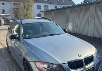 BMW 320 348.000 km 2.200 &euro; Oberhausen 46119
