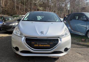 Peugeot 208 103.149 km 4.499 &euro; Essen 45145