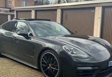 Porsche Panamera 111.300 km 55.990 &euro; Duisburg 47166