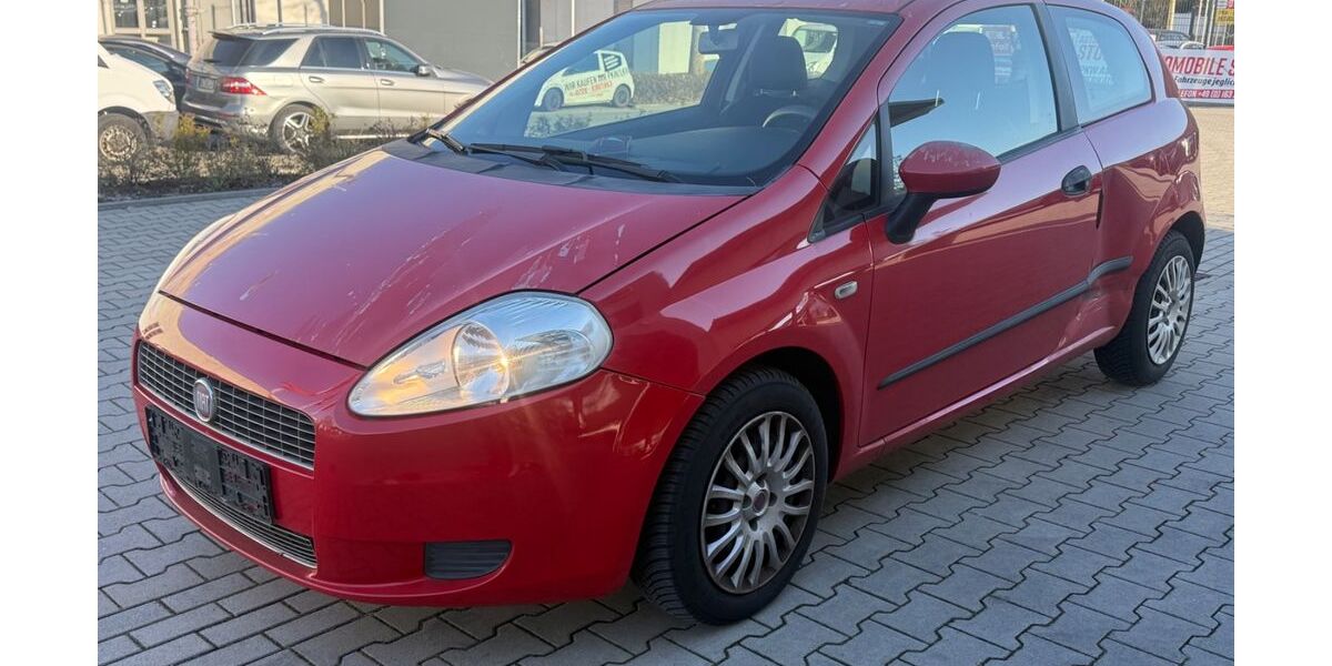 Fiat Grande Punto 106.843 km 900 &euro; Gelsenkrichen 45884