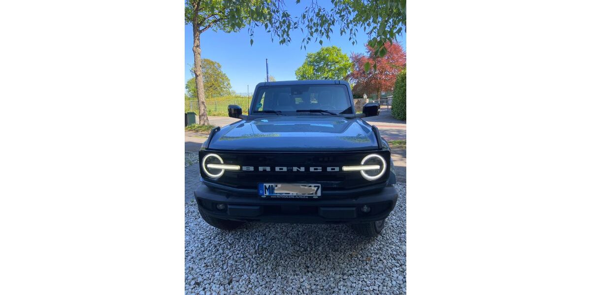 Ford Bronco 28.900 km 44.500 &euro; Mülheim 45479