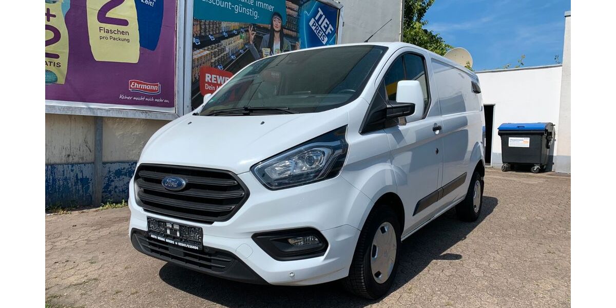 Ford Transit Custom 118.000 km 17.290 &euro; Moers 47443