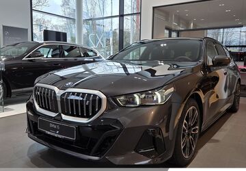 BMW i5 7.000 km 66.290 &euro; Essen 45134