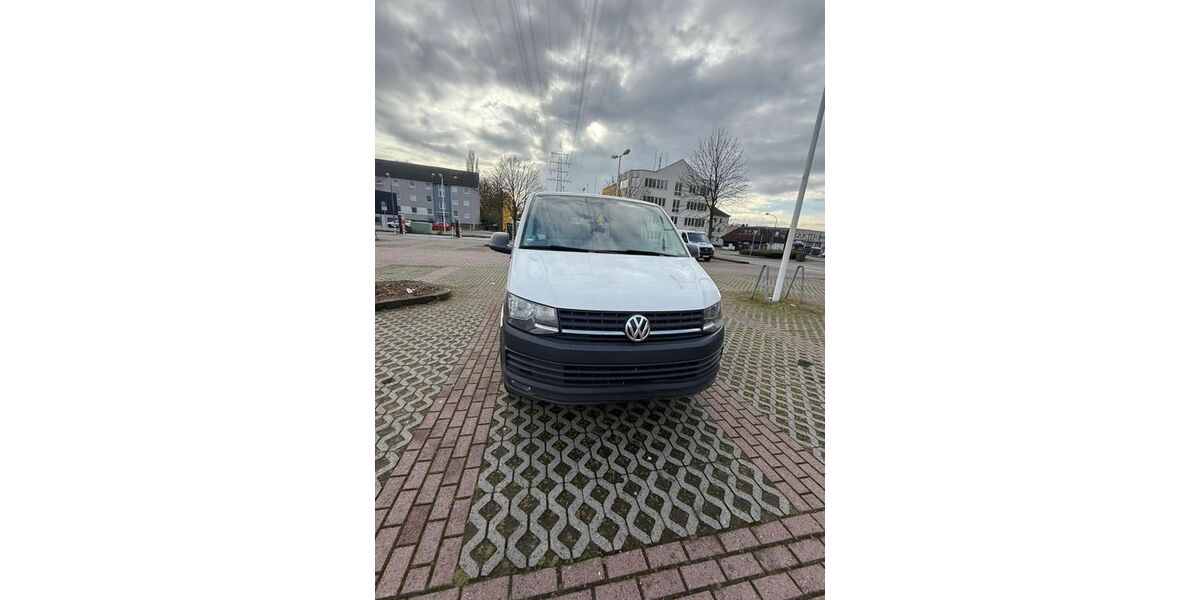 VW T6 Transporter 310.500 km 10.500 &euro; Essen 45143