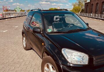 Toyota RAV 4 104.000 km 9.999 &euro; Moers 47441