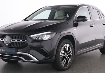 Mercedes-Benz GLA 250 13.344 km 41.875 &euro; Essen 45309