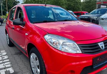 Dacia Sandero 36.000 km 3.990 &euro; Bottrop 46238