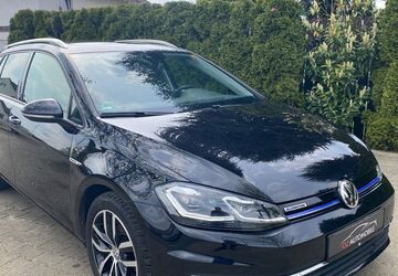 VW Golf 144.000 km 13.490 &euro; Oer Erkenschwick 45739