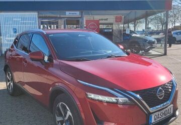 Nissan Qashqai 63.750 km 22.299 &euro; Kamp-Lintfort 47475