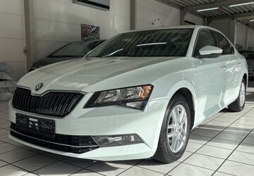 Skoda Superb 100.000 km 15.900 &euro; Essen - Karnap 45329
