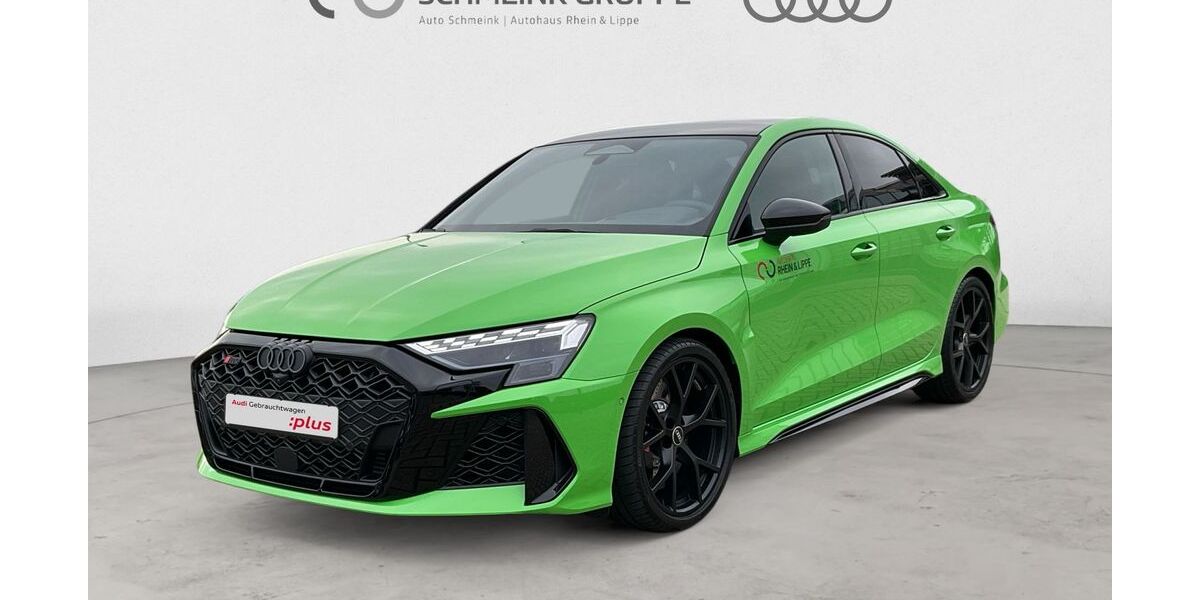 Audi RS3 1.132 km 77.770 &euro; Wesel 46483