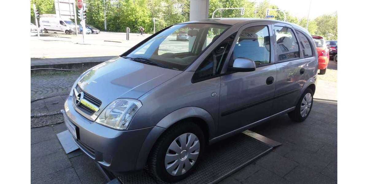 Opel Meriva 141.000 km 2.590 &euro; Bochum 44879