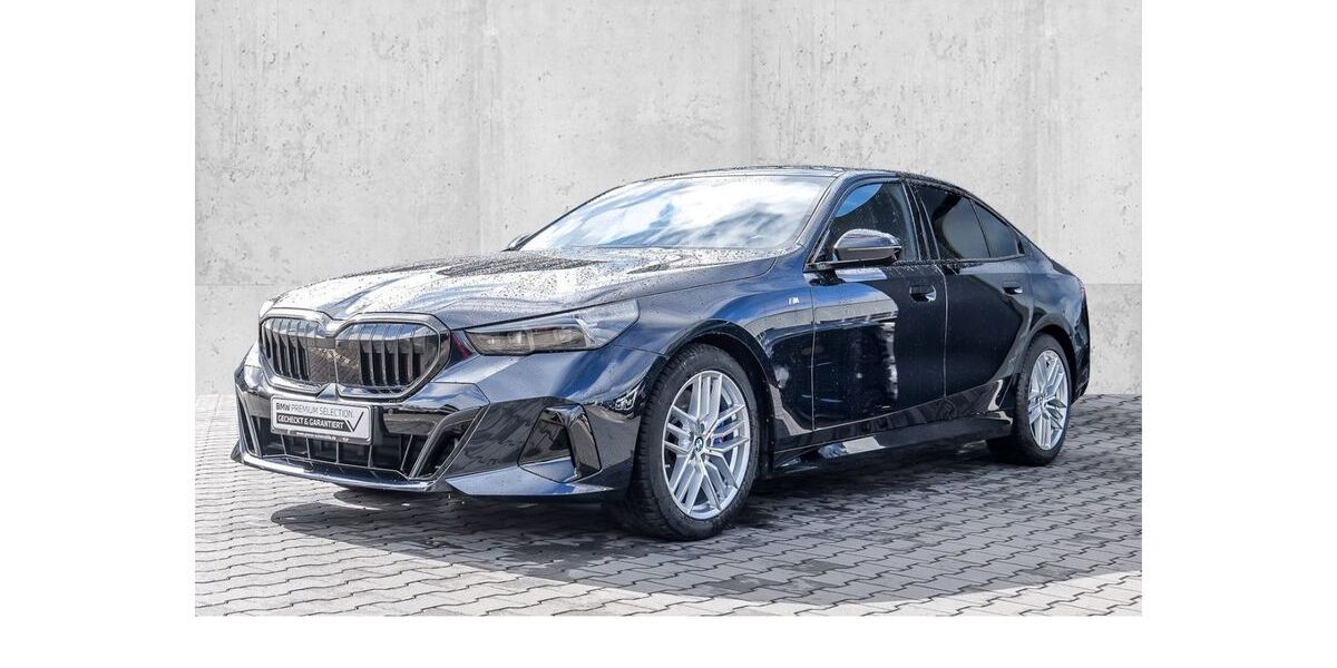 BMW 540 33.640 km 68.490 &euro; Velbert 42553