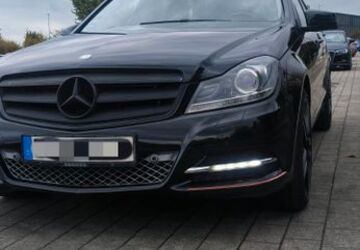 Mercedes-Benz C 220 240.000 km 9.200 &euro; Bottrop 46242