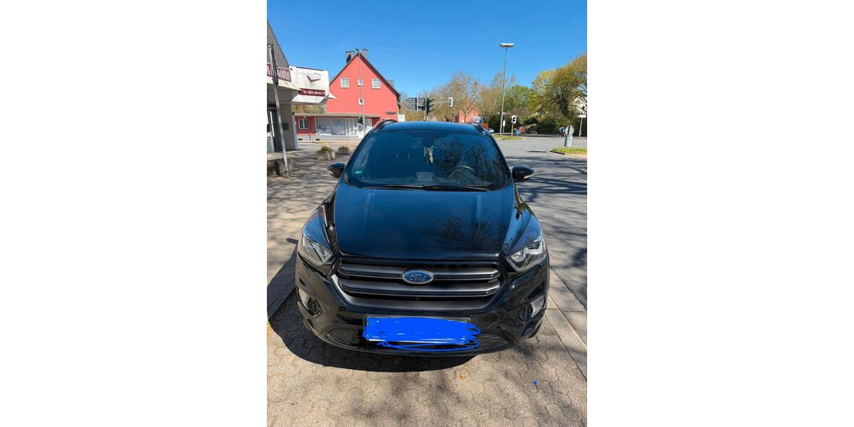 Ford Kuga 90.000 km 16.500 &euro; Bochum 44803