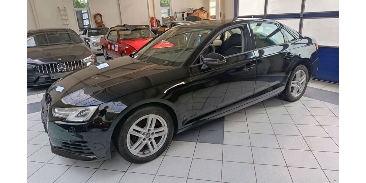 Audi A4 89.900 km 18.900 &euro; Recklinghausen 45659