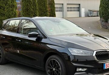 Skoda Fabia 9.307 km 17.900 &euro; Bochum OT Innenstadt 44809