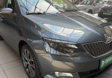 Skoda Fabia 248.000 km 4.890 &euro; Bottrop 46238