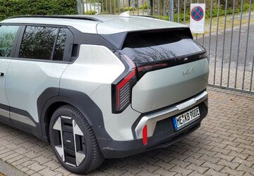 Kia EV3 8.700 km 31.900 &euro; Wülfrath 42489