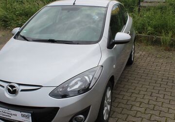Mazda 2 99.000 km 4.950 &euro; Mülheim a.d.Ruhr 45472