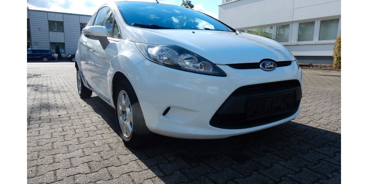 Ford Fiesta 253.123 km 2.300 &euro; Oberhausen 46047