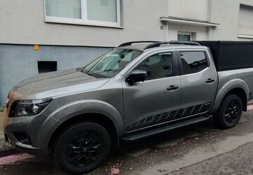 Nissan Navara 89.500 km 27.899 &euro; Essen 45130