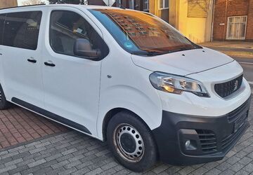 Peugeot Traveller 182.000 km 12.900 &euro; Mülheim an der Ruhr 45473
