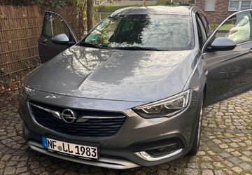Opel Insignia 95.000 km 11.250 &euro; Bottrop 46238