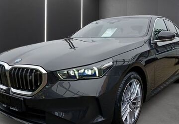 BMW i5 4.987 km 55.390 &euro; Bottrop 46236