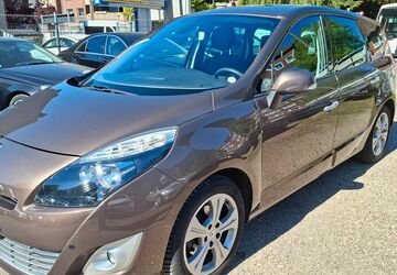 Renault Scenic 157.000 km 3.899 &euro; Oberhausen 46149