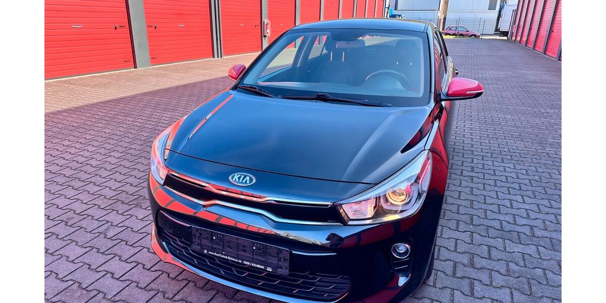Kia Rio 80.339 km 10.400 &euro; Oberhausen 46145