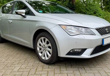 Seat Leon 132.851 km 8.300 &euro; Dinslaken 46539
