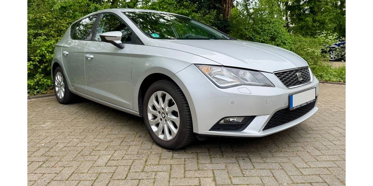 Seat Leon 132.851 km 8.300 &euro; Dinslaken 46539