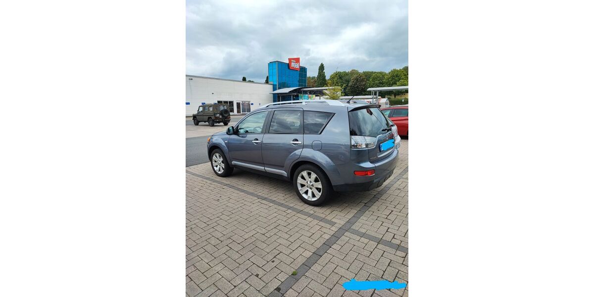 Mitsubishi Outlander 223.000 km 7.000 &euro; Velbert 42549