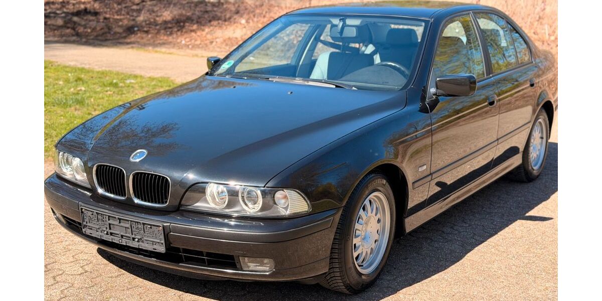 BMW 523 254.300 km 4.499 &euro; Oberhausen 46045