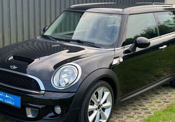 Mini Cooper SD Clubman 187.214 km 4.500 &euro; OER ERKENSCHWICK 45739