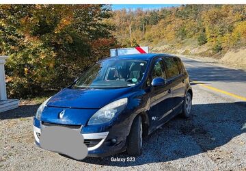 Renault Scenic 200.009 km 2.199 &euro; Duisburg 47167