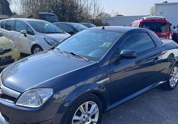 Opel Tigra 162.000 km 2.500 &euro; Herne 44628