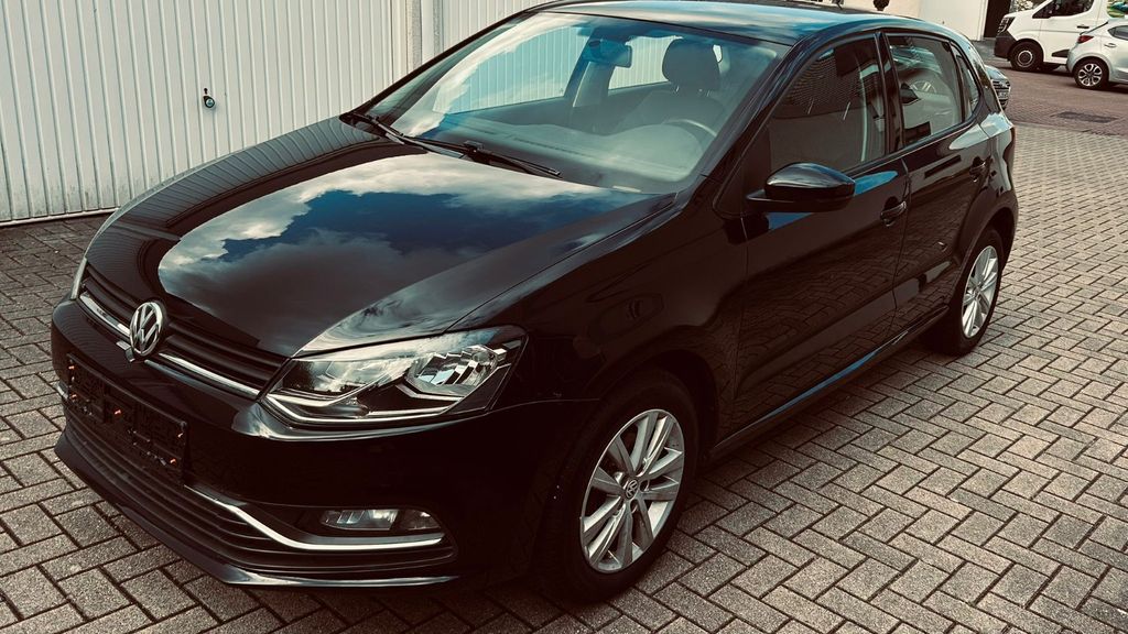 VW Polo 67.130 km 10.999 &euro; Essen 45355