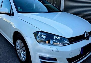 VW Golf 249.000 km 5.490 &euro; Oberhausen 46149