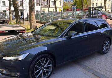 Volvo V90 156.000 km 17.490 &euro; Gelsenkirchen 45889