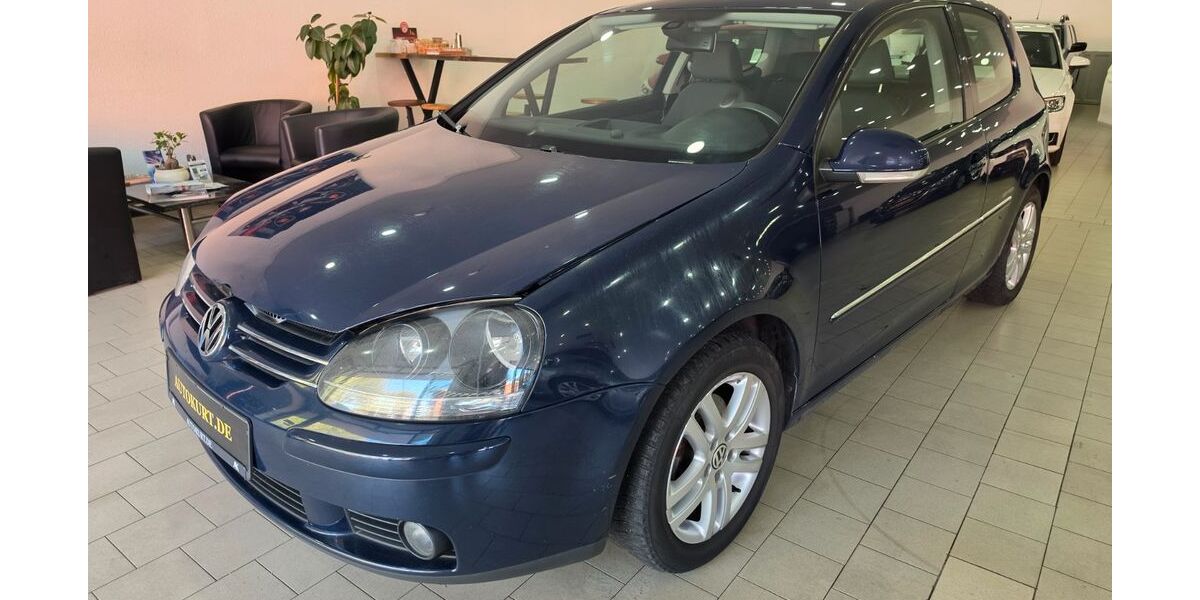 VW Golf 326.621 km 999 &euro; Recklinghausen 45661