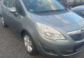 Opel Meriva 128.000 km 3.750 &euro; Dorsten 46282