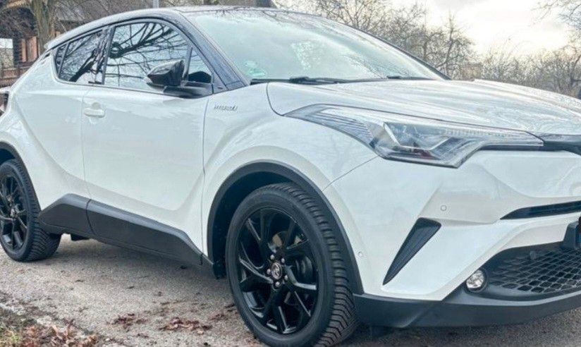 Toyota C-HR 130.000 km 17.999 &euro; Mülheim an der Ruhr 45478