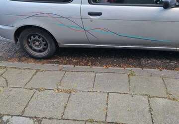 Nissan Almera 135.000 km 900 &euro; dui 47138