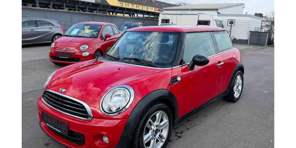 Mini ONE 121.000 km 4.350 &euro; Oberhausen 46047
